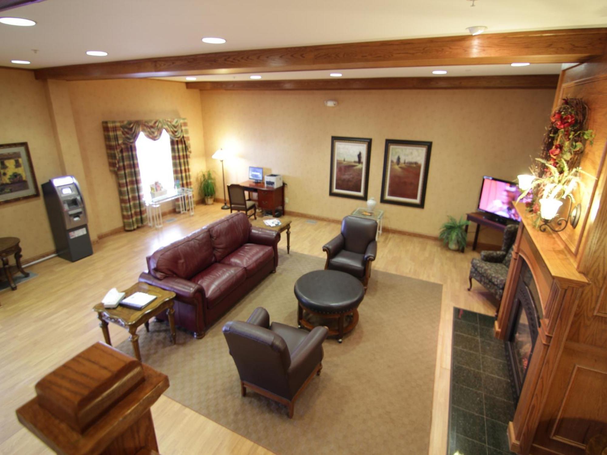 Town & Country Inn And Suites Quincy Ngoại thất bức ảnh