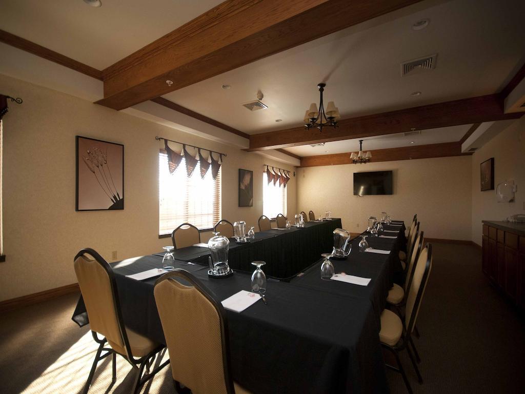 Town & Country Inn And Suites Quincy Ngoại thất bức ảnh